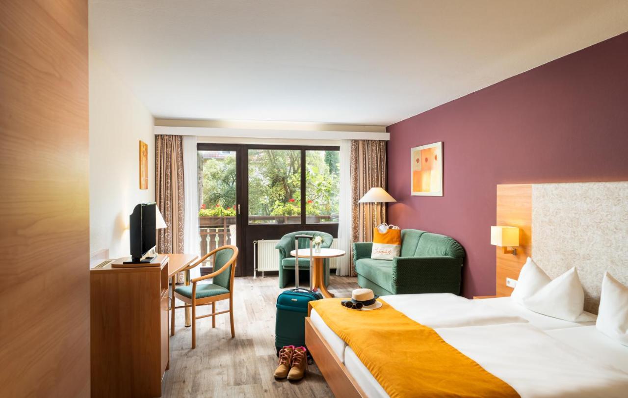 Hotel-Residenz Immenhof Maikammer Esterno foto