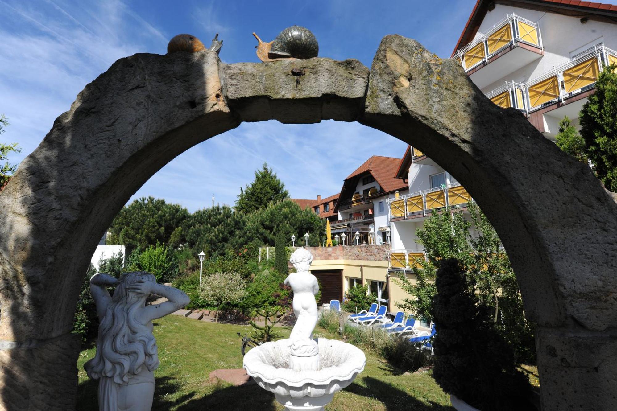 Hotel-Residenz Immenhof Maikammer Esterno foto